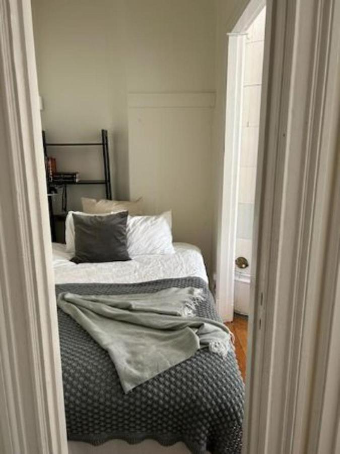 Stockholm Loft Haven 3 Beds In A 1- Bedroom Gem - 917 ภายนอก รูปภาพ